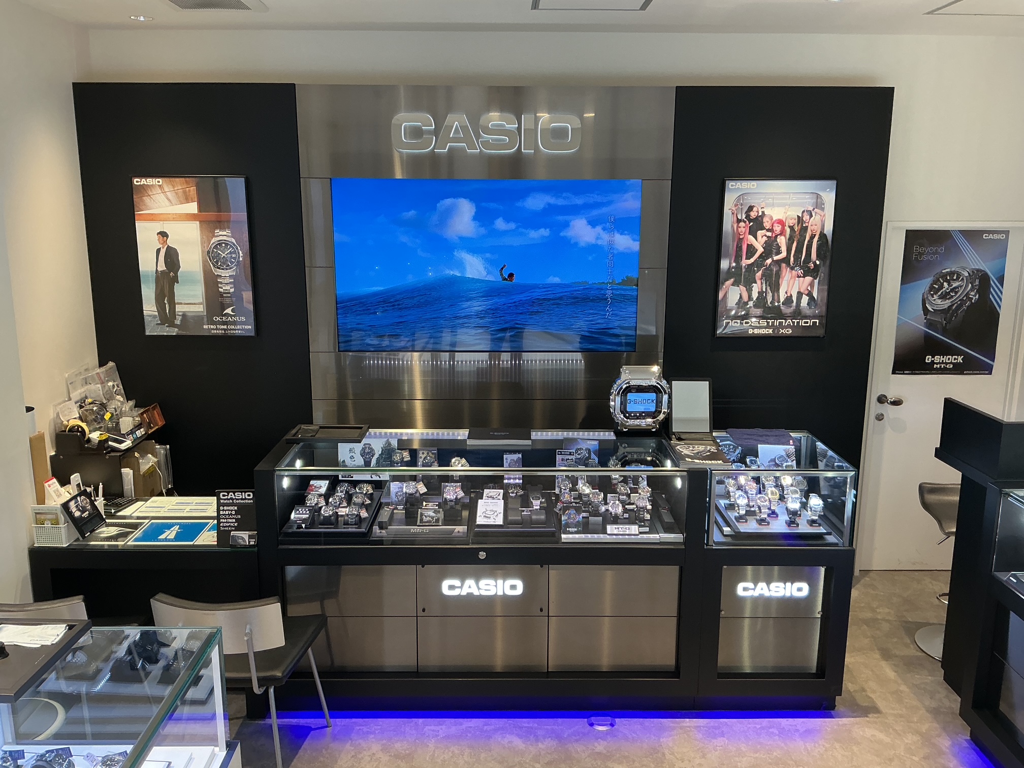 G-TIME タケカワの店内